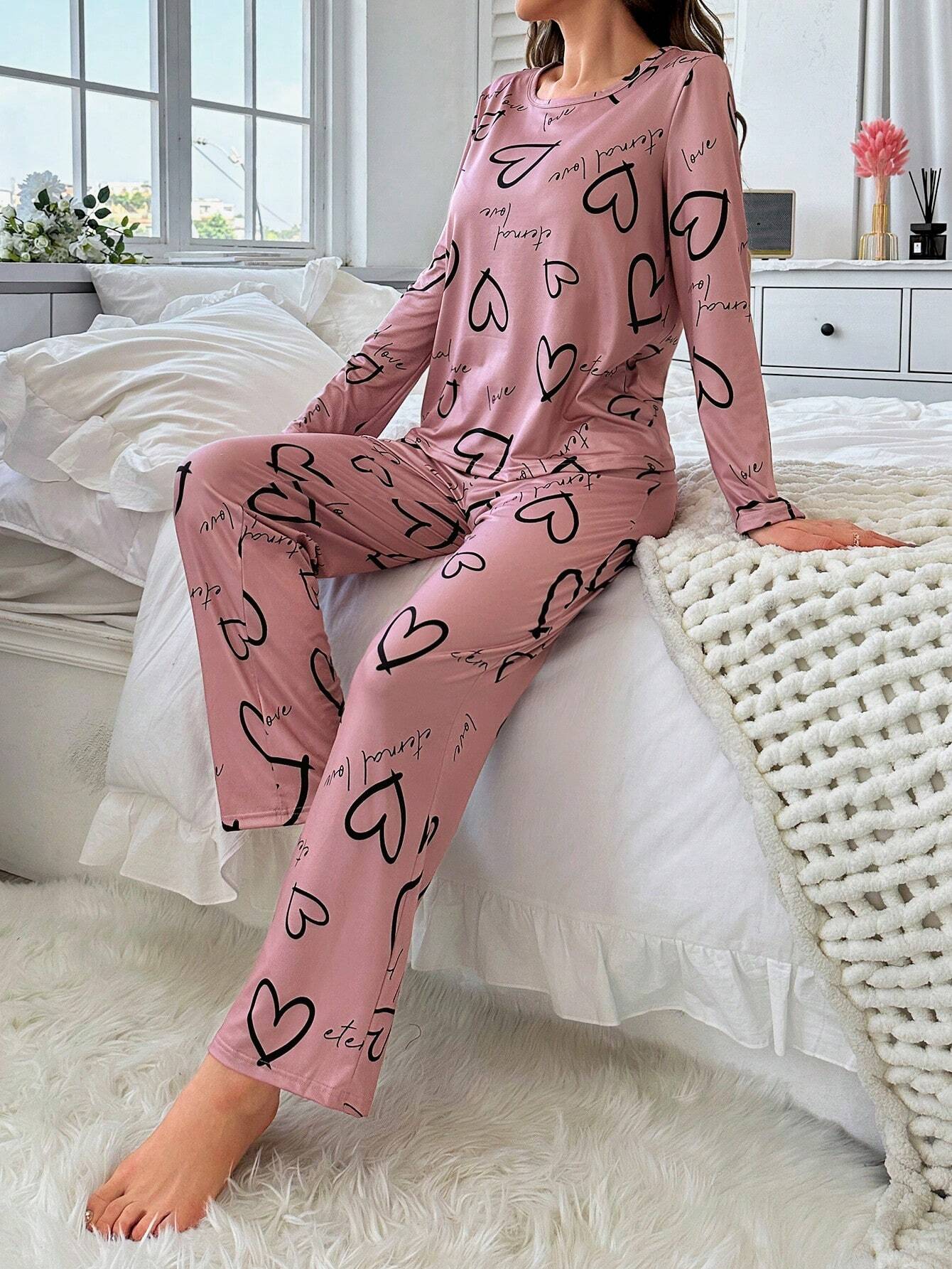 Cute Love Heart Printed Night Suit